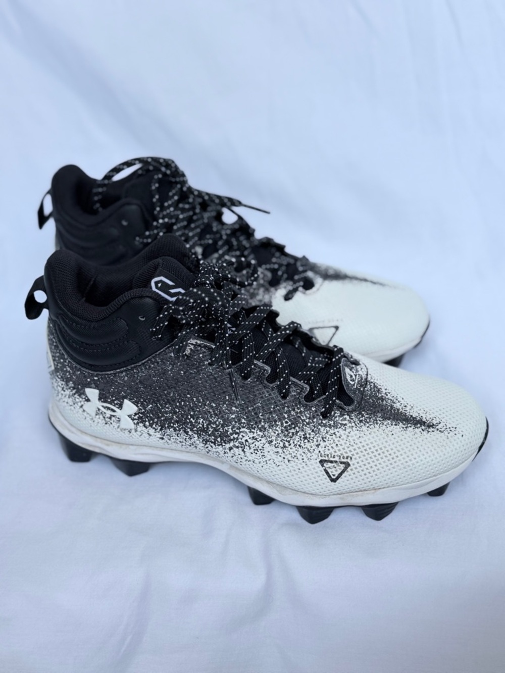 Under Armour Kids Black and White Gradient Baseball Cleats